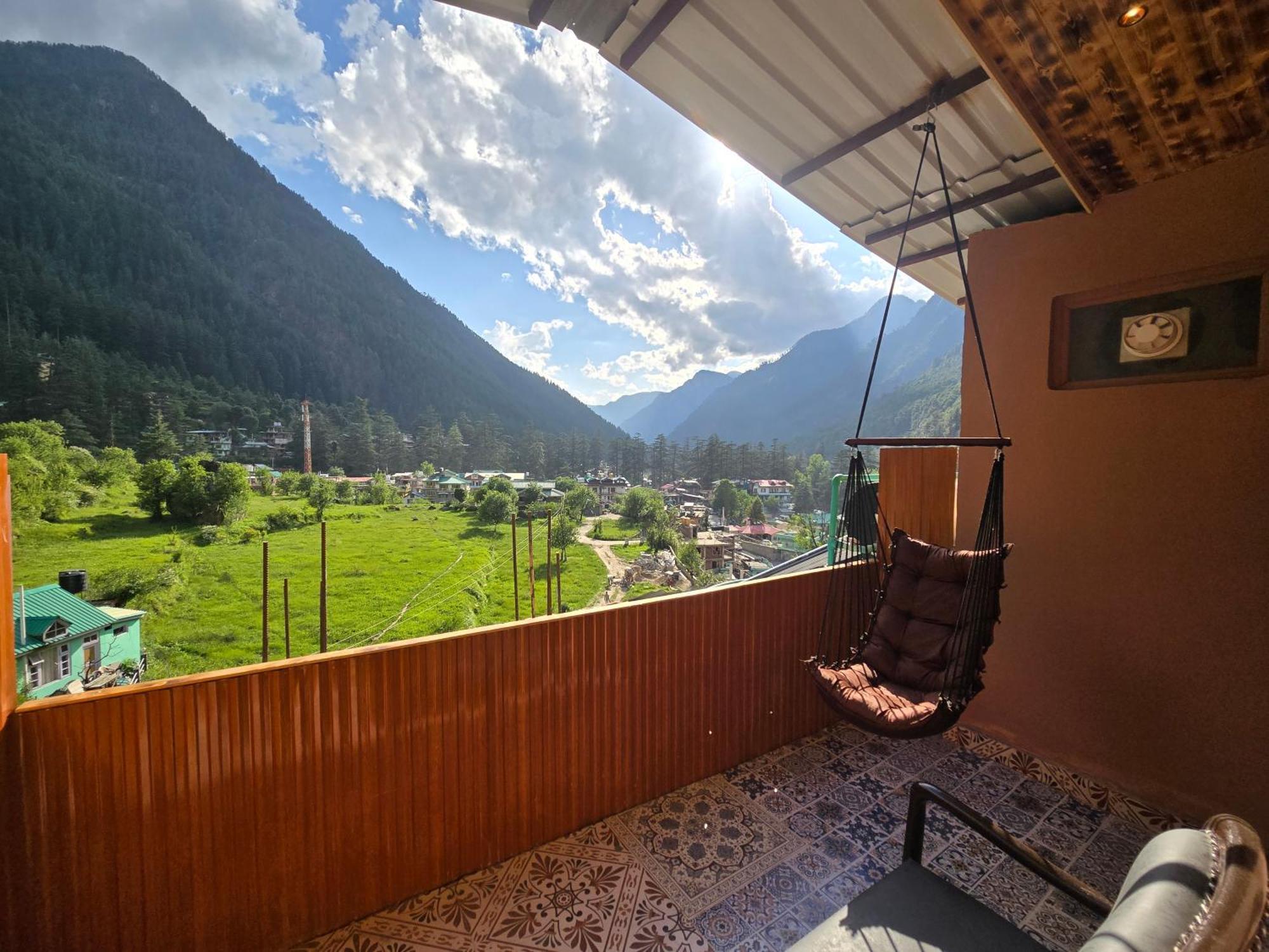 The Hillside Hotel Kasol Room photo