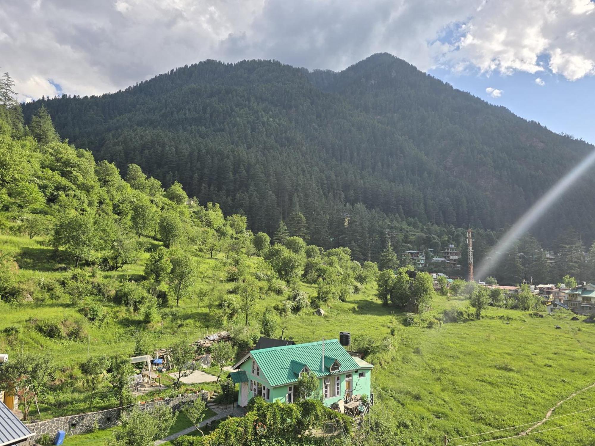 The Hillside Hotel Kasol Exterior photo